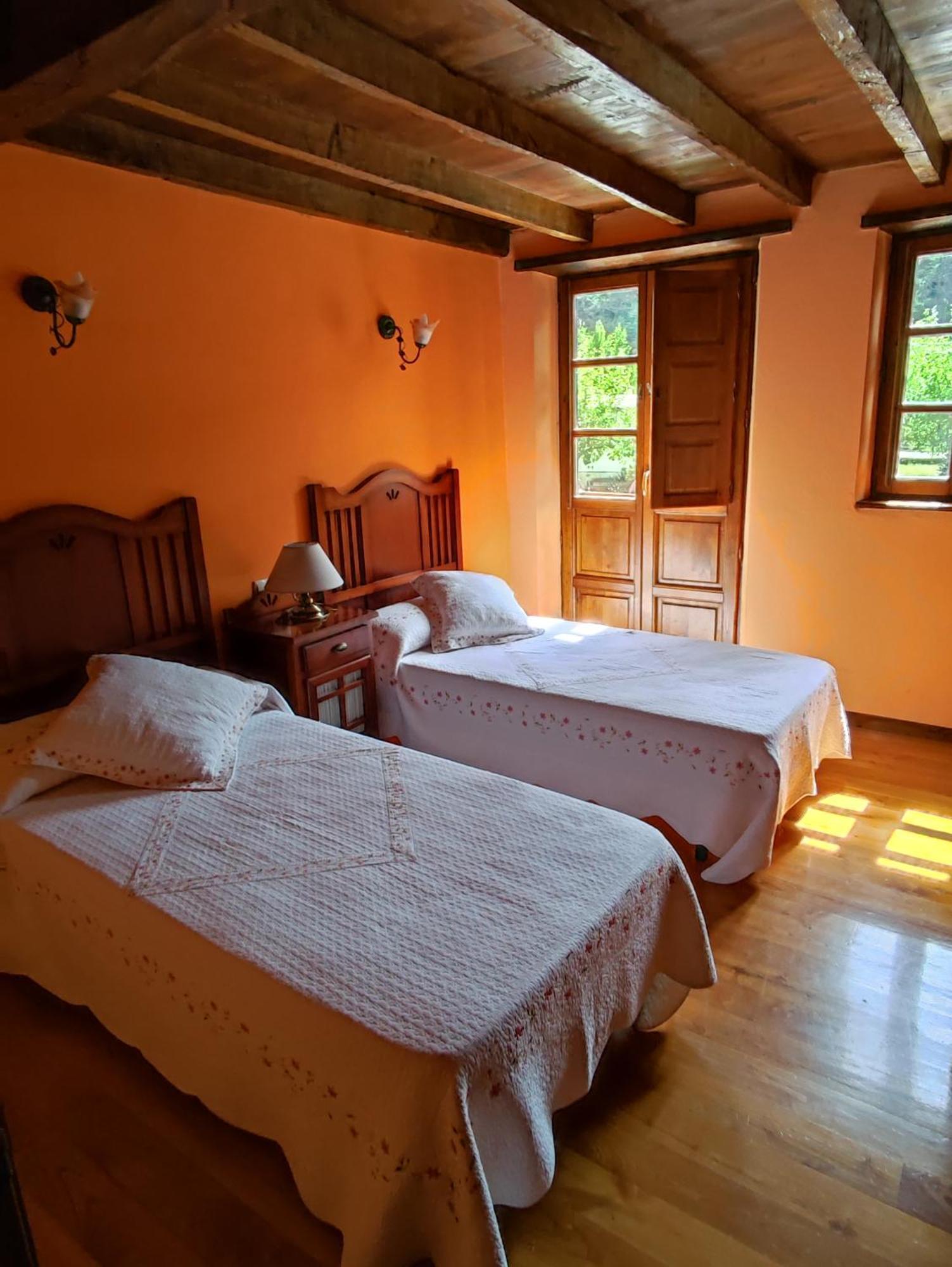 Casa De Aldea Casa Mon Vendégház Levinco Kültér fotó